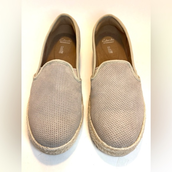 Clark’s Natural Color Azella Theoni Slip-on Soft‎ Cushion Women’s Size 10M - Picture 3 of 8